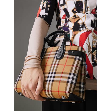 burberry 80193981|Burberry The Small Banner In Leather And Vintage Check In Black.